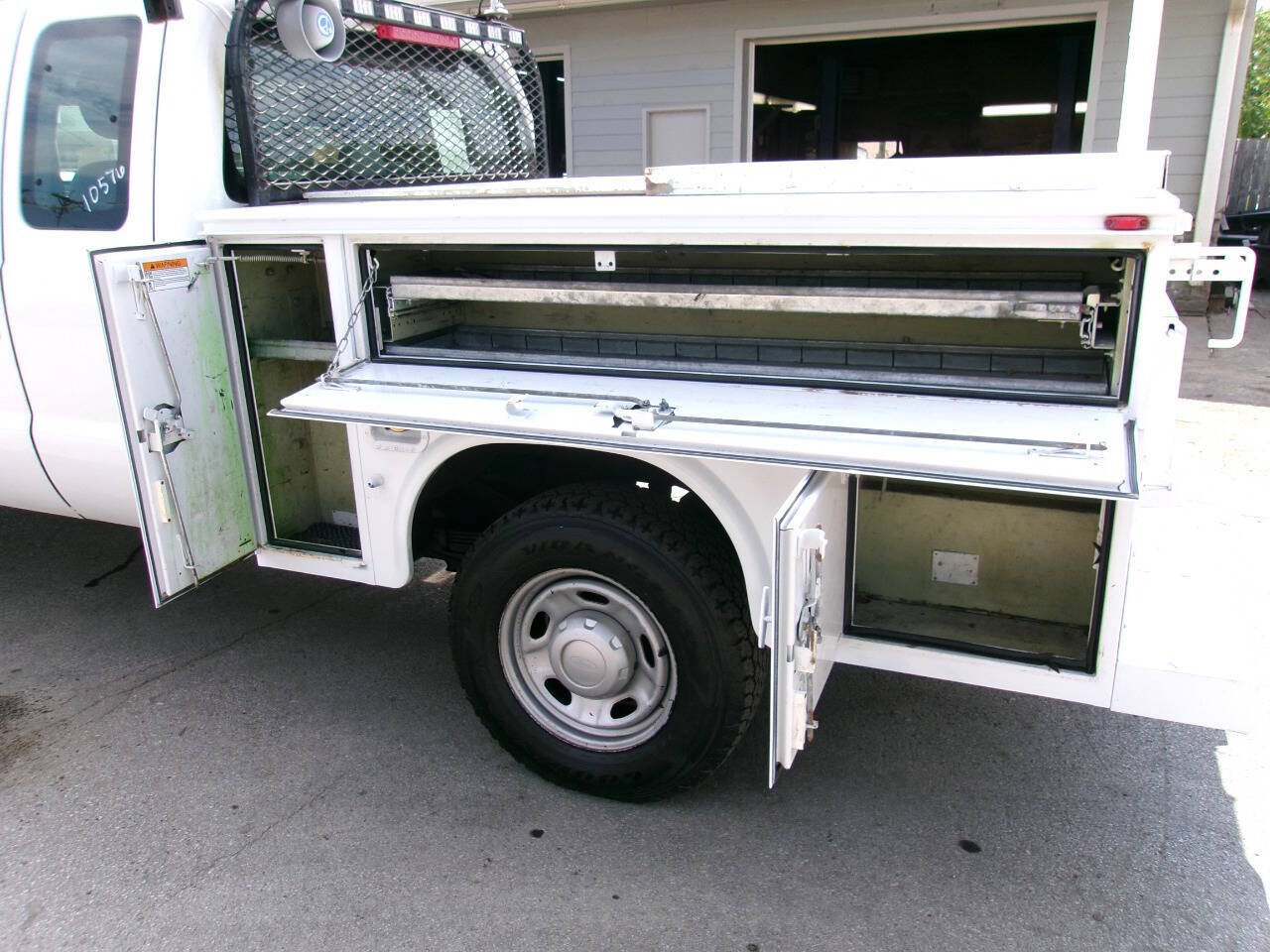 Used 2015 Ford F250 XL w/ Camper Package AWD/4WD image 7
