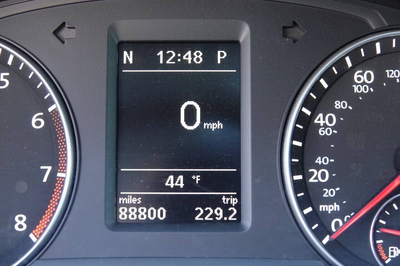 Used 2012 Volkswagen Passat 2.5 SE FWD image 82