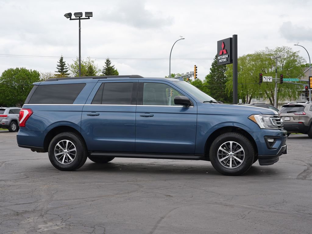 Used 2020 Ford Expedition Max XL AWD/4WD image 2