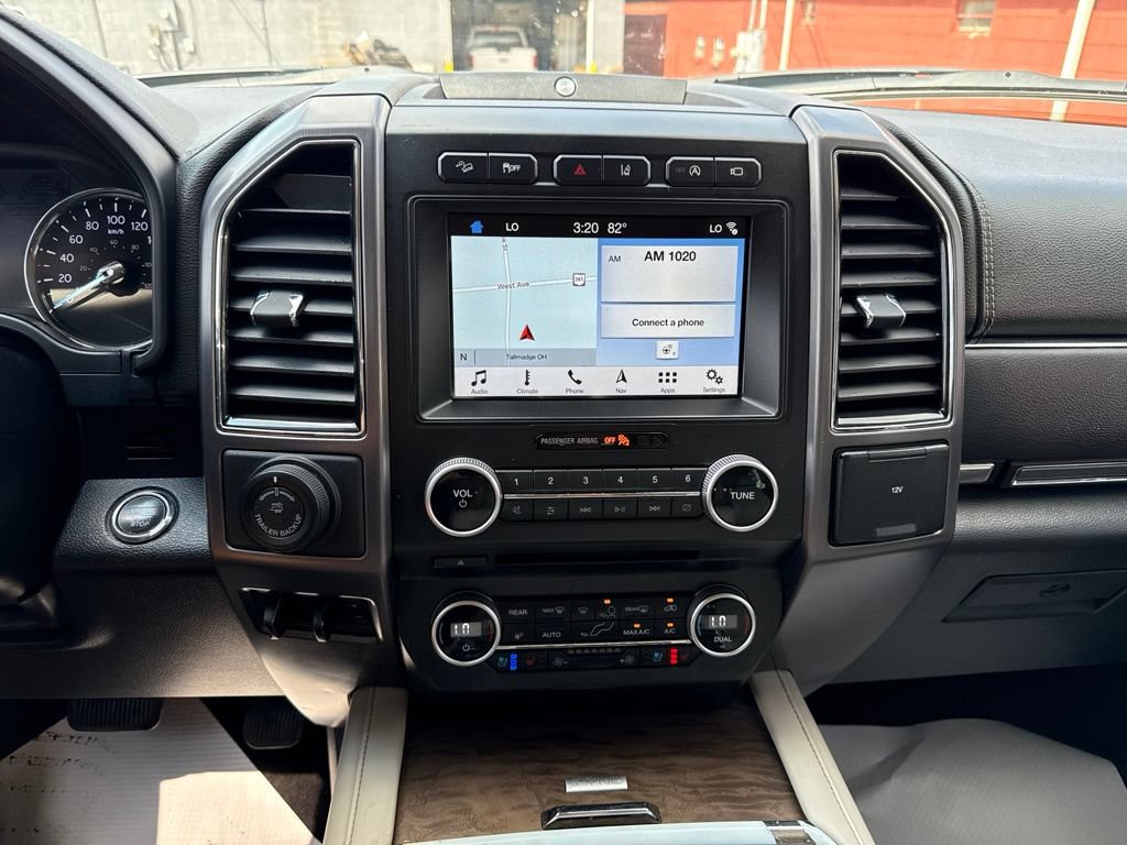 Used 2018 Ford Expedition Max Platinum AWD/4WD image 7