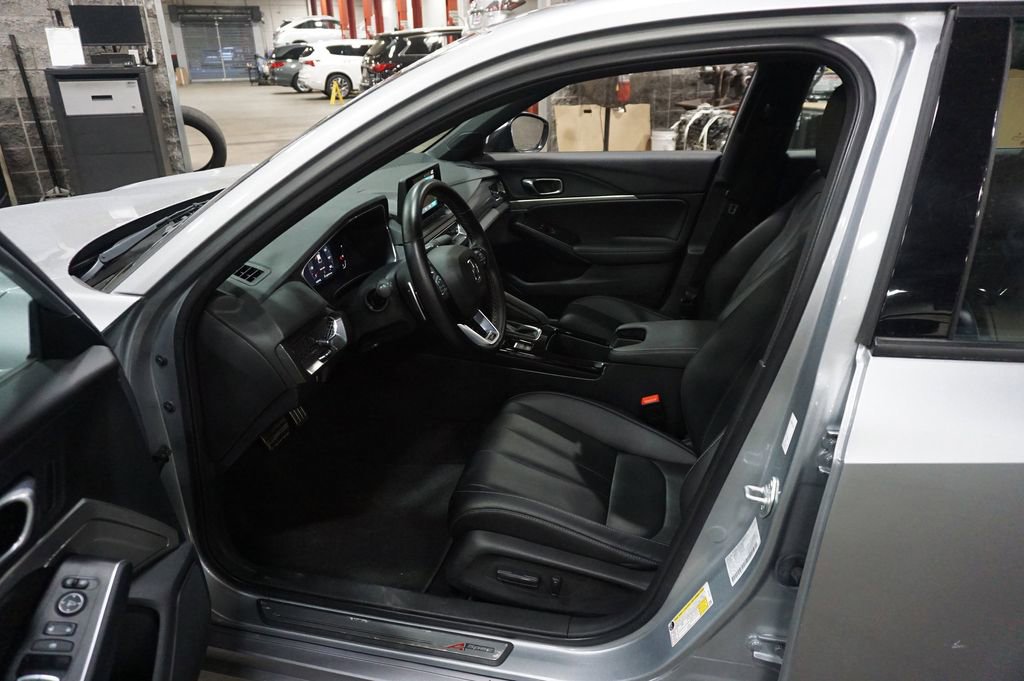 Used 2023 Acura Integra A-Spec image 2