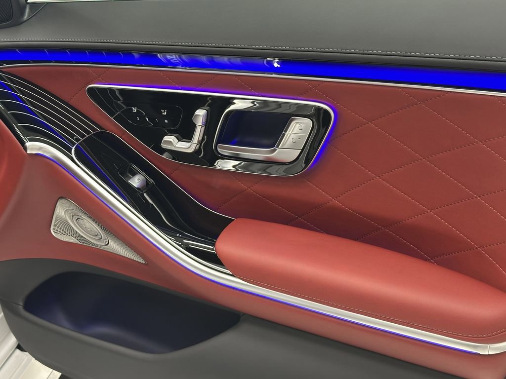 New 2026 Mercedes-Benz S 580 4MATIC Sedan image 17