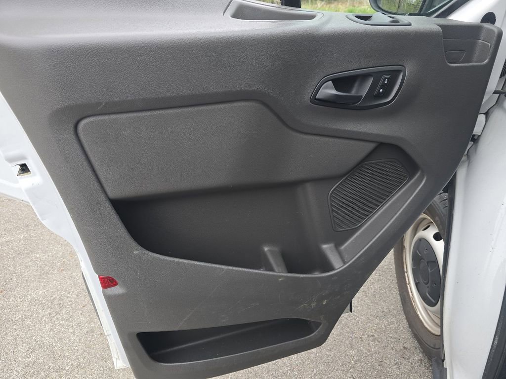 Used 2020 Ford Transit 250 Medium Roof image 17