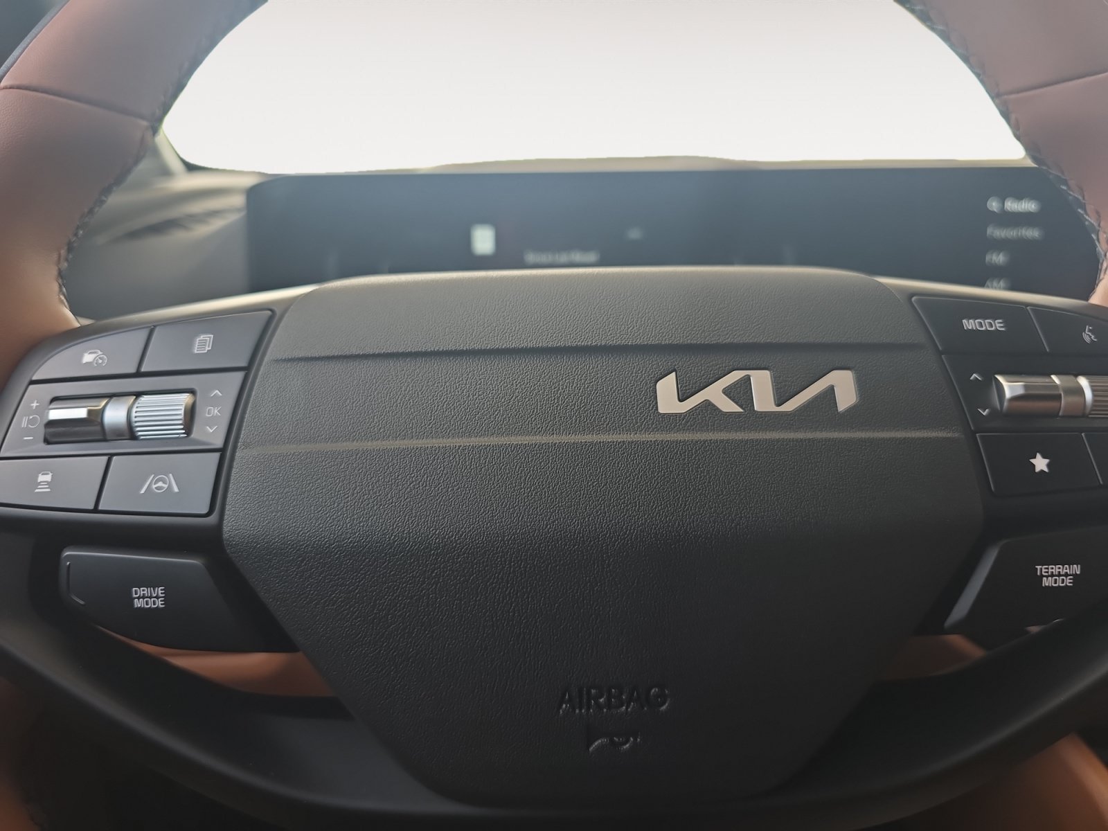 Certified 2026 Kia Sportage X-Line w/ X-Line Technology Package AWD/4WD image 11