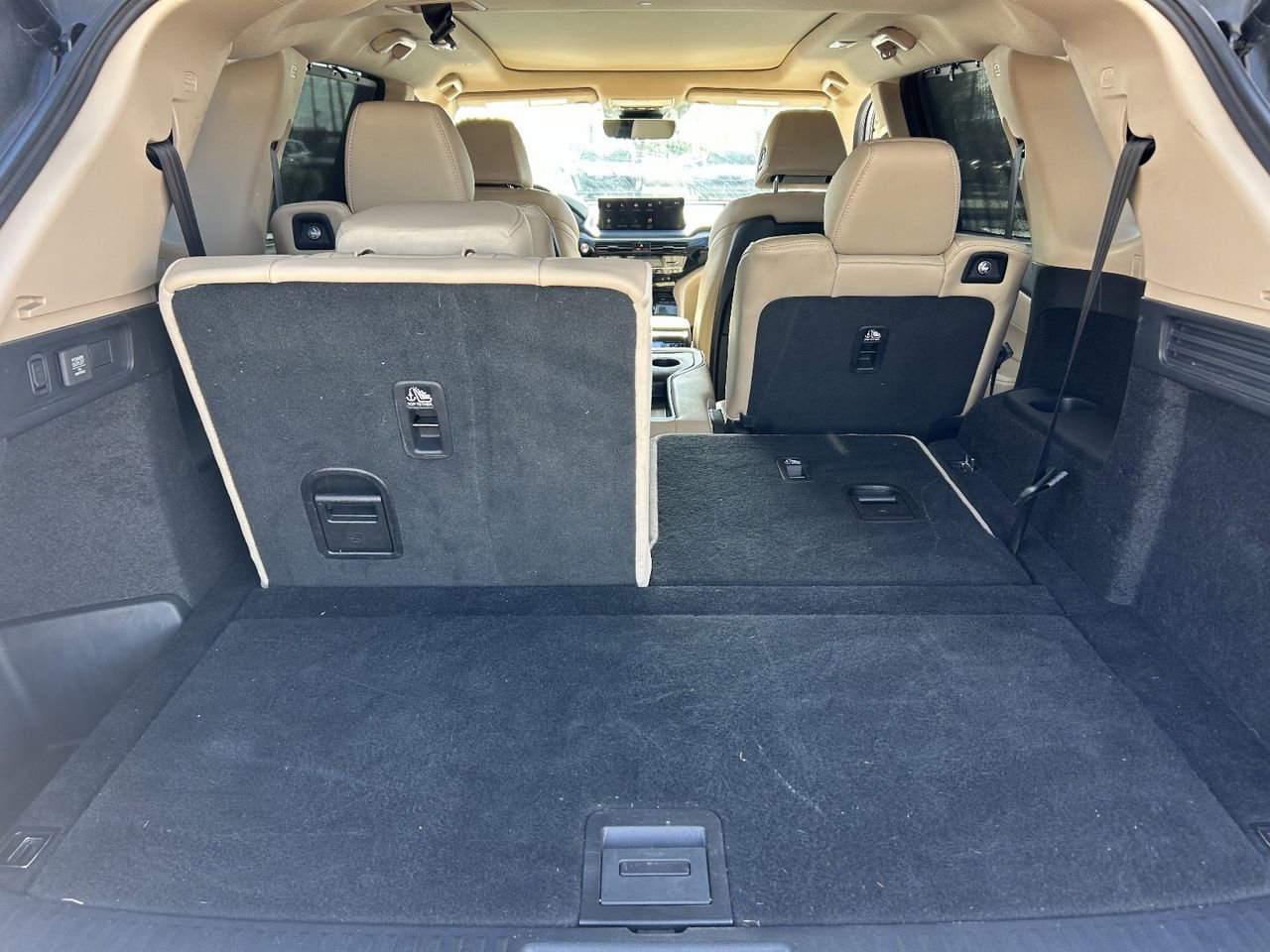 Certified 2023 Acura MDX FWD w/ Technology Package image 10