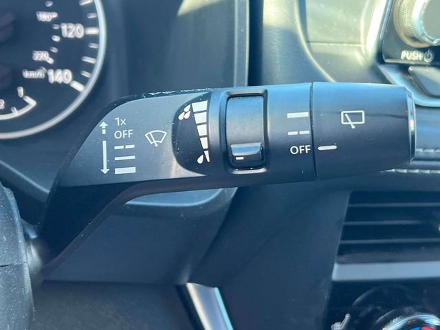 Used 2023 Nissan Rogue SV w/ SV Premium B Package image 23