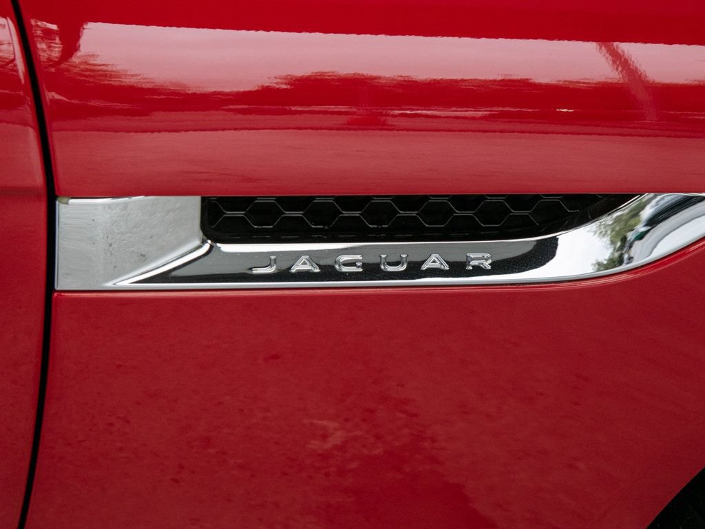 Used 2014 Jaguar F-TYPE S RWD image 9