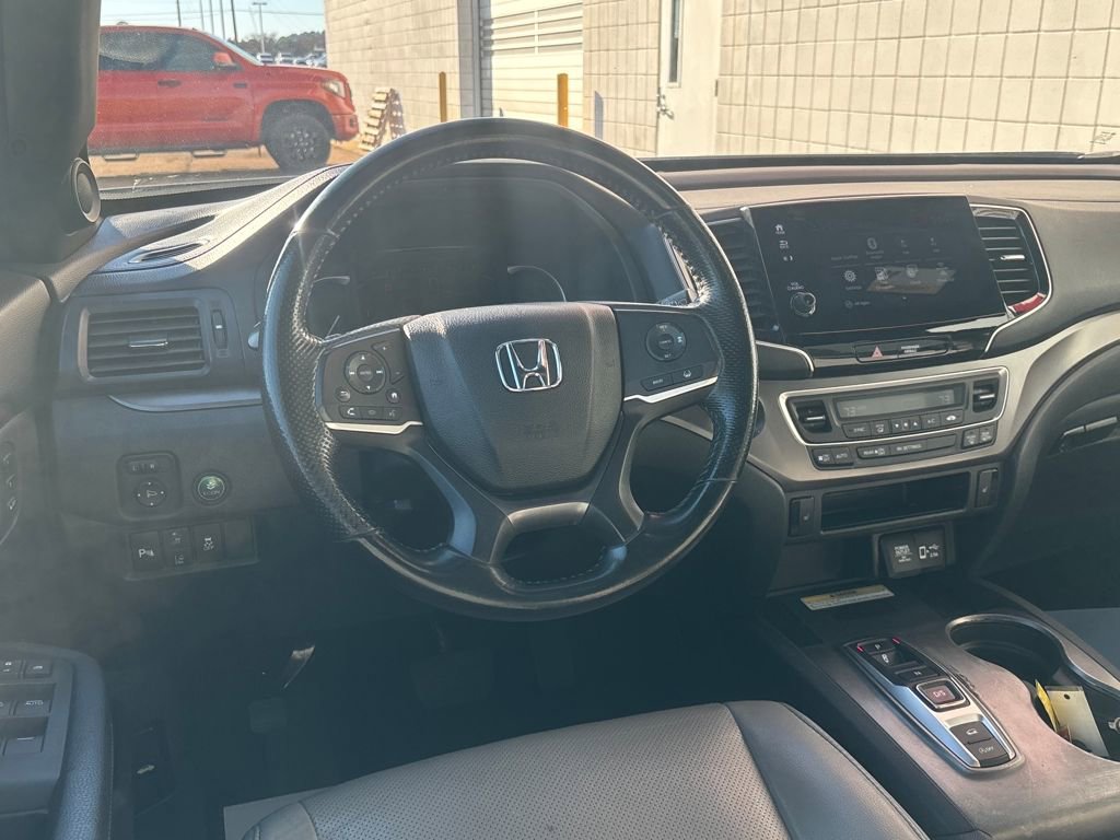 Used 2023 Honda Passport EX-L image 4