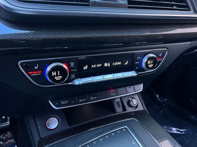 Used 2020 Audi SQ5 Premium Plus w/ Premium Plus Package image 25