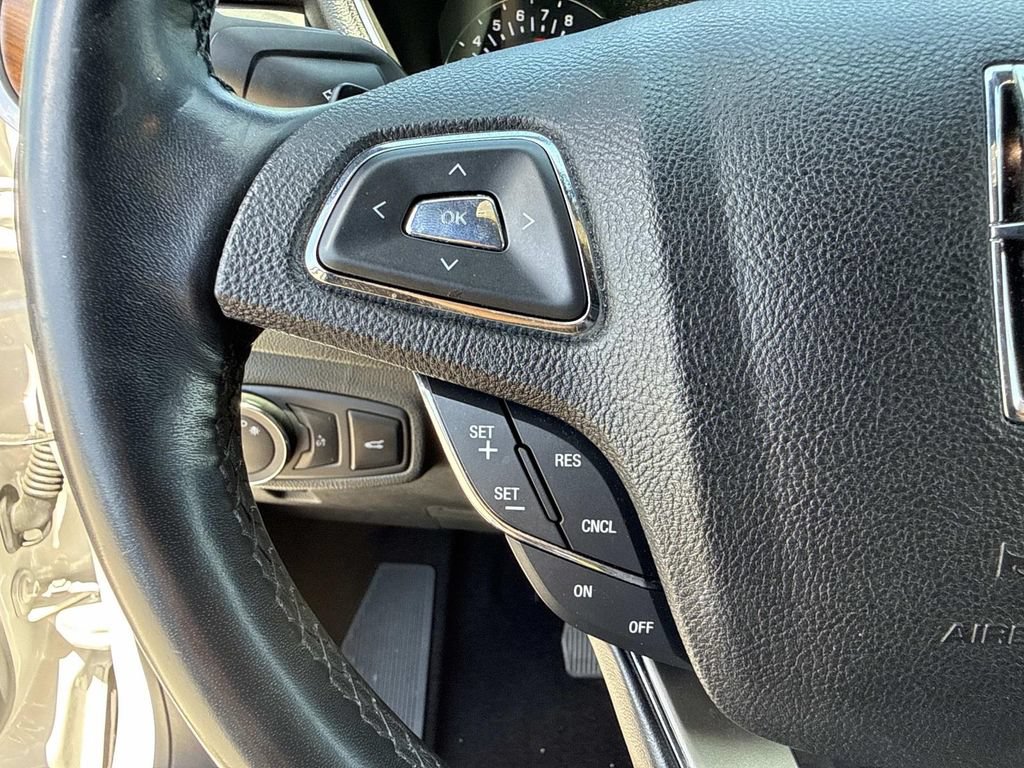 Used 2019 Lincoln MKC Reserve FWD image 30