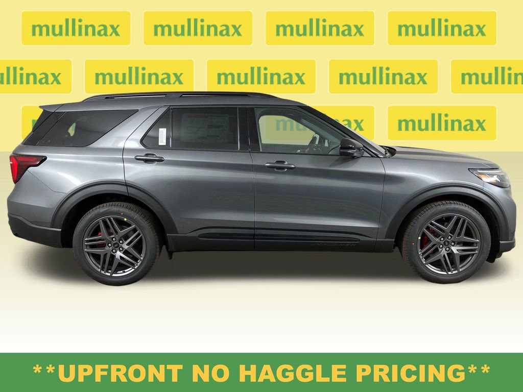 New 2026 Ford Explorer ST image 2