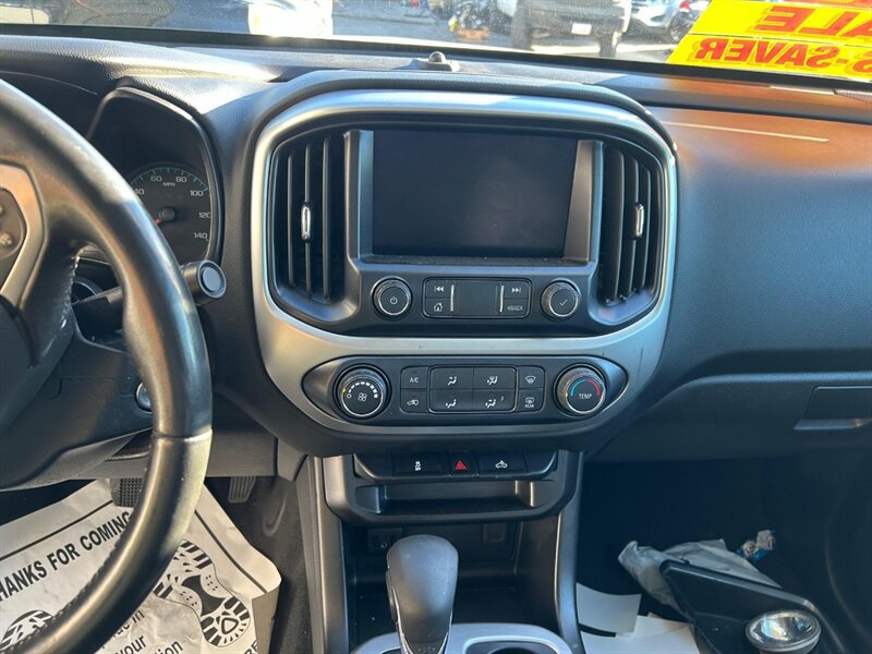 Used 2022 Chevrolet Colorado LT w/ LT Convenience Package RWD image 9