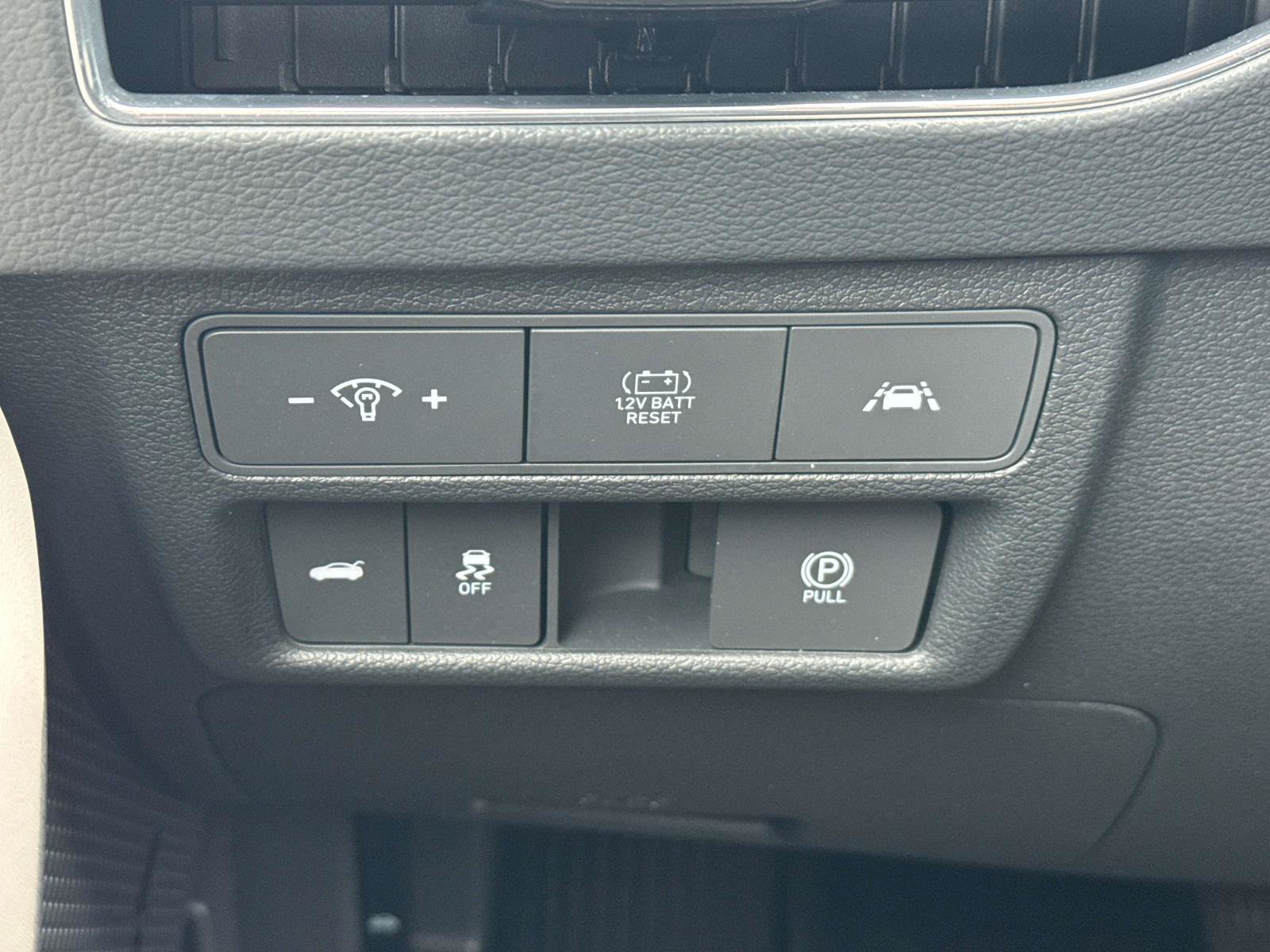 Used 2023 Hyundai Sonata SEL FWD image 13