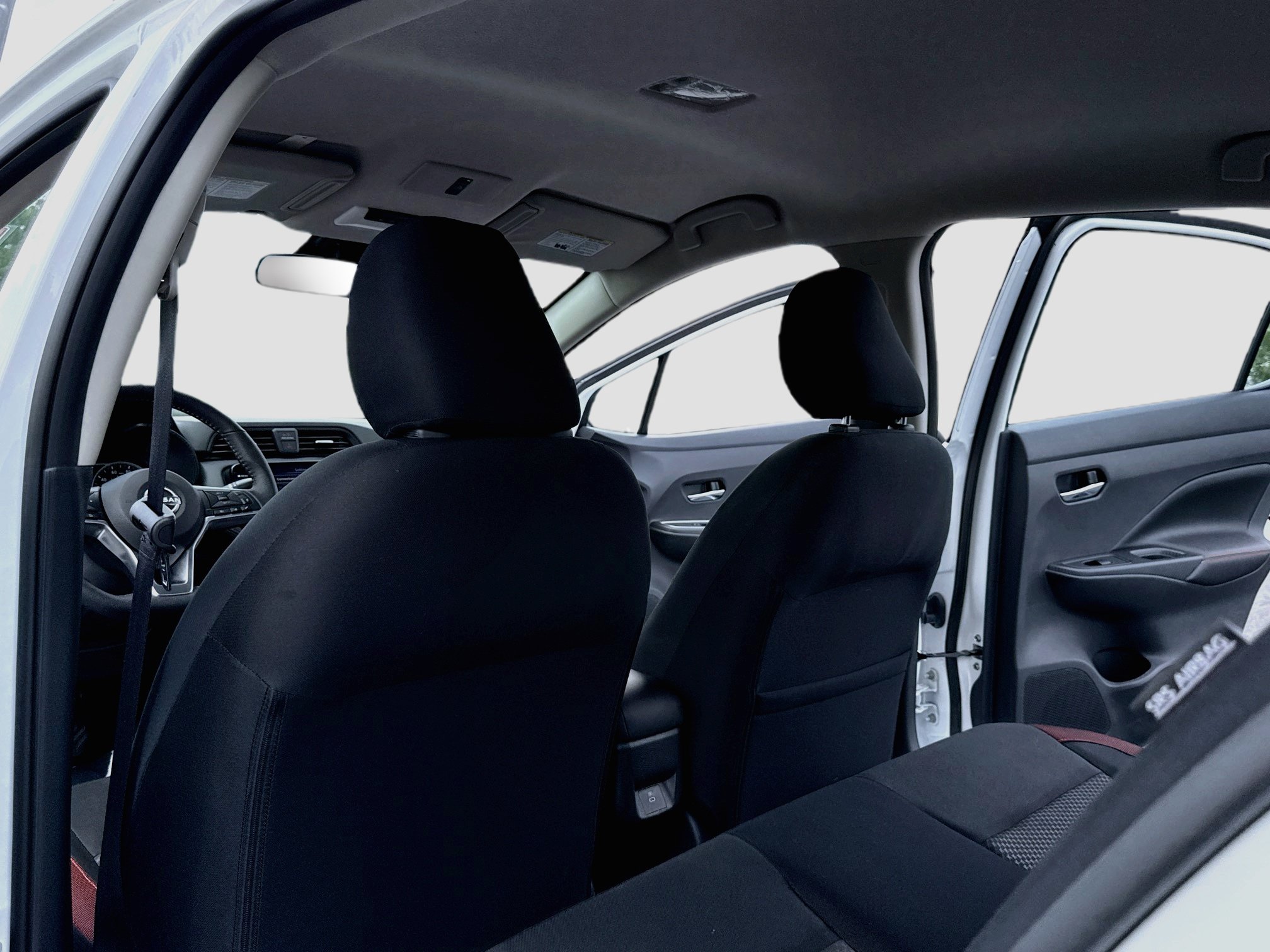 Certified 2025 Nissan Versa SR w/ Trunk Package FWD image 20