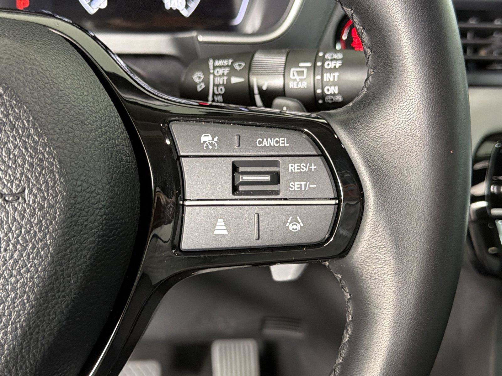 Used 2025 Honda Pilot EX-L image 26
