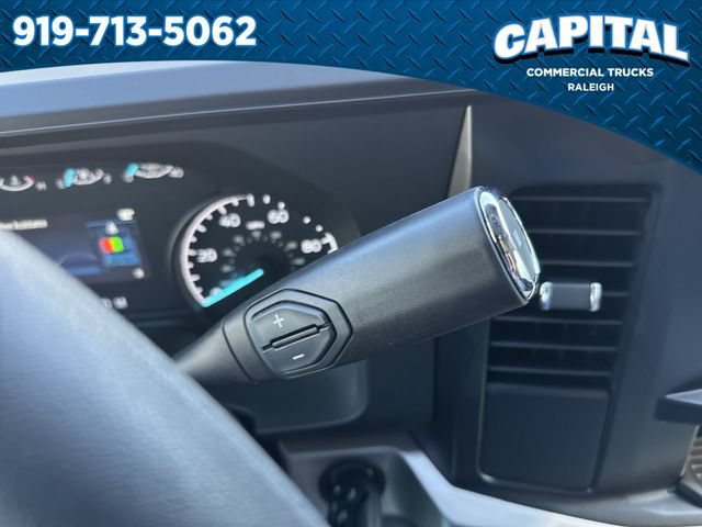 New 2026 Ford F550 4x4 Crew Cab image 32