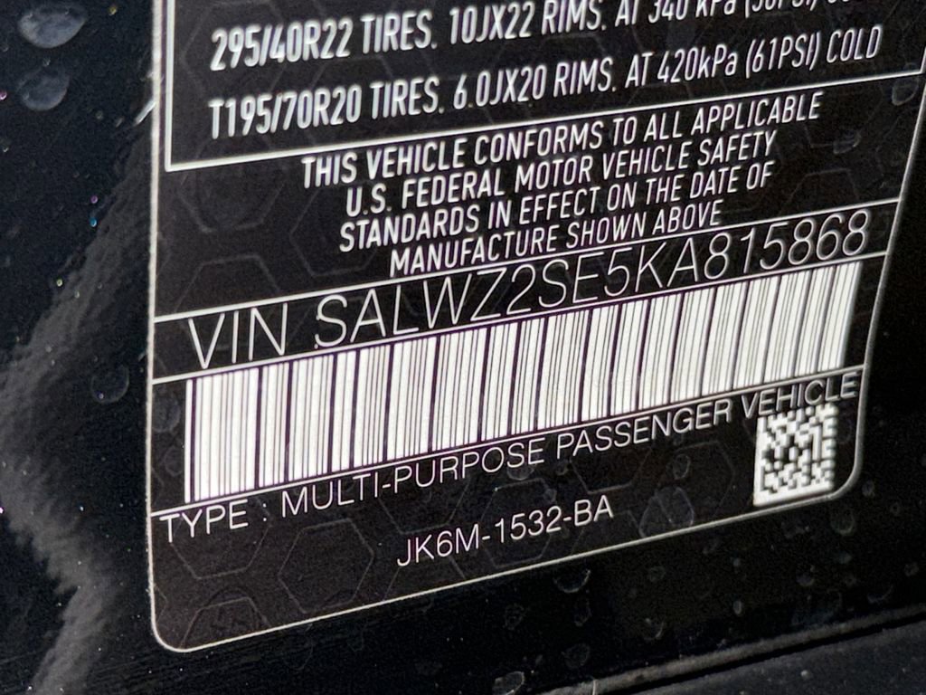 Used 2019 Land Rover Range Rover Sport SVR image 25