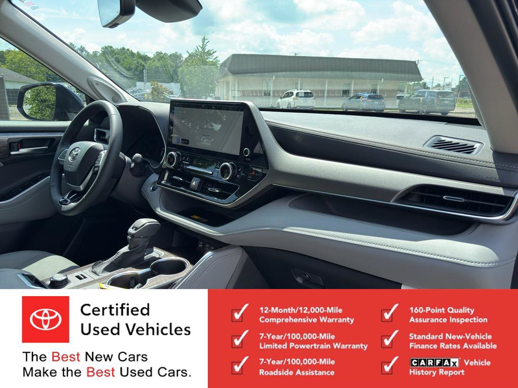 Certified 2026 Toyota Highlander Limited AWD/4WD image 21