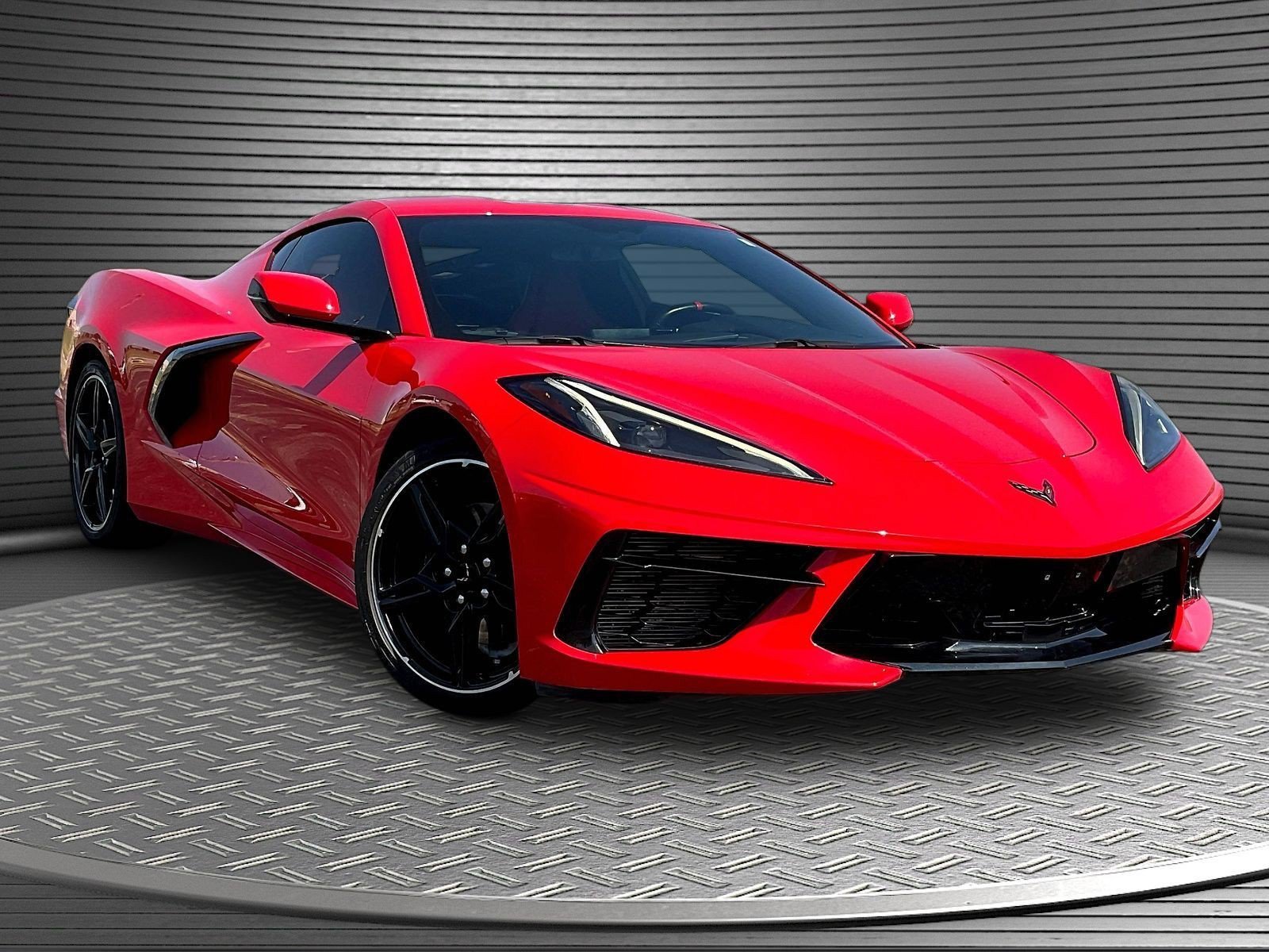 Used 2022 Chevrolet Corvette Stingray Coupe w/ 1LT RWD image 1