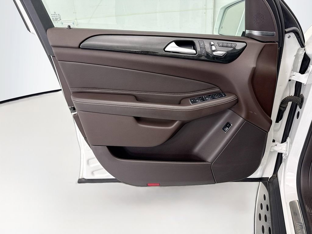 Used 2018 Mercedes-Benz GLE 350 image 23