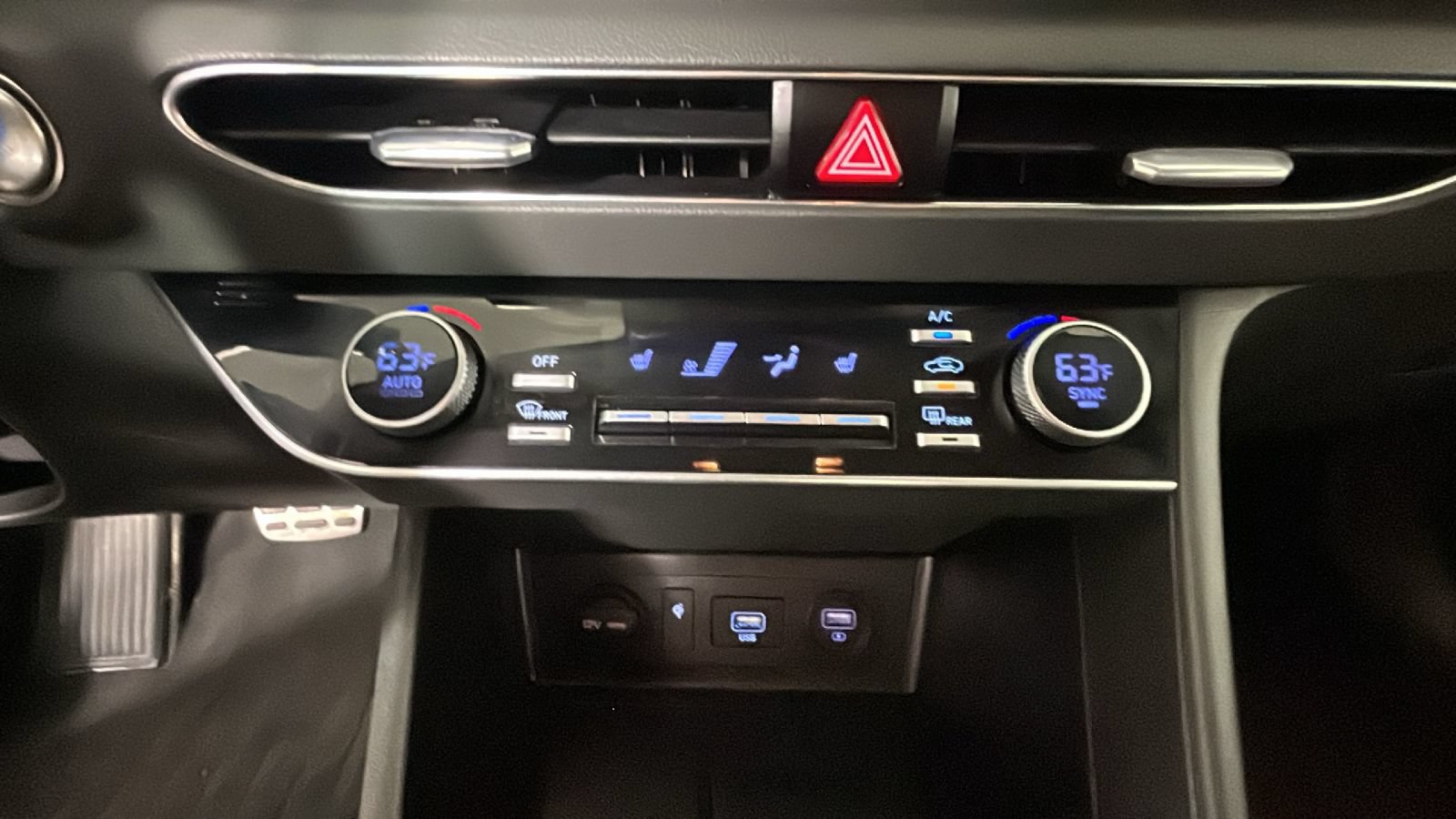 Used 2021 Hyundai Sonata SEL Plus w/ Preferred Accessory Package FWD image 26