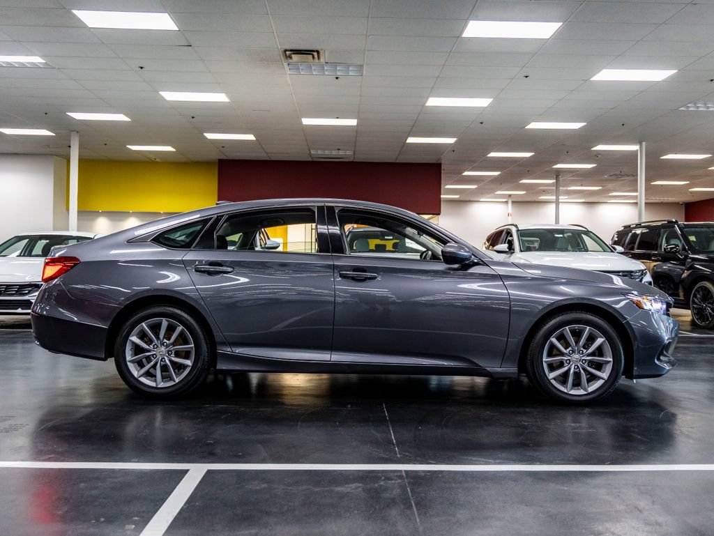 Used 2021 Honda Accord LX image 7