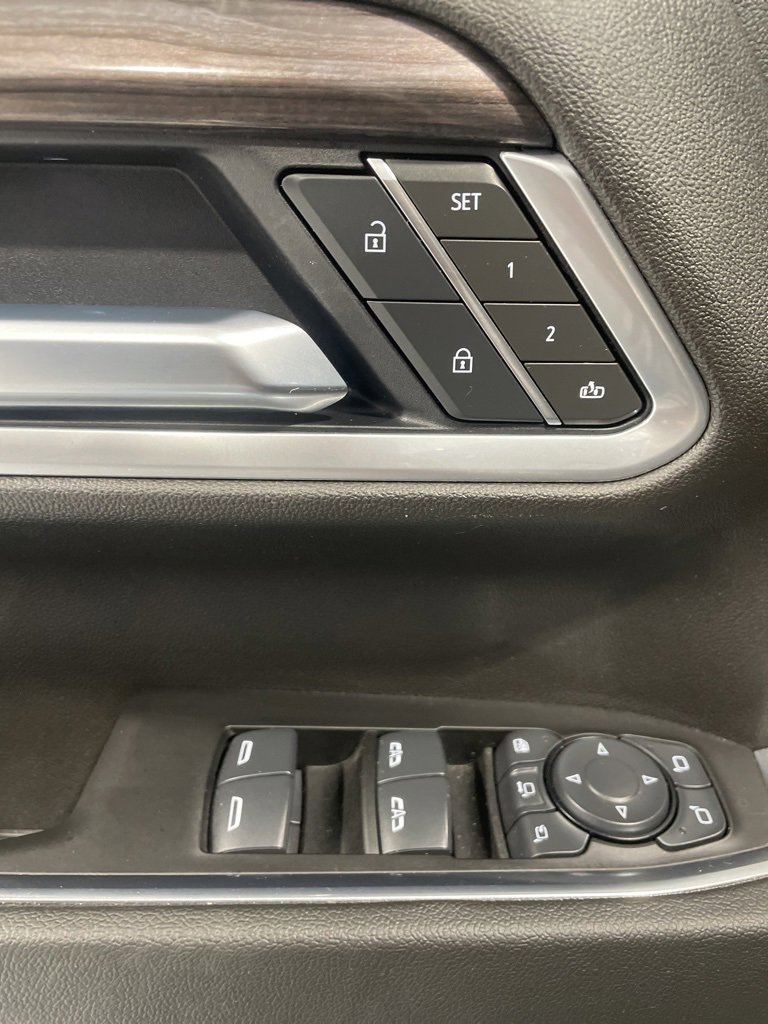 Used 2025 Chevrolet Silverado 2500 LTZ w/ LTZ Plus Package image 21