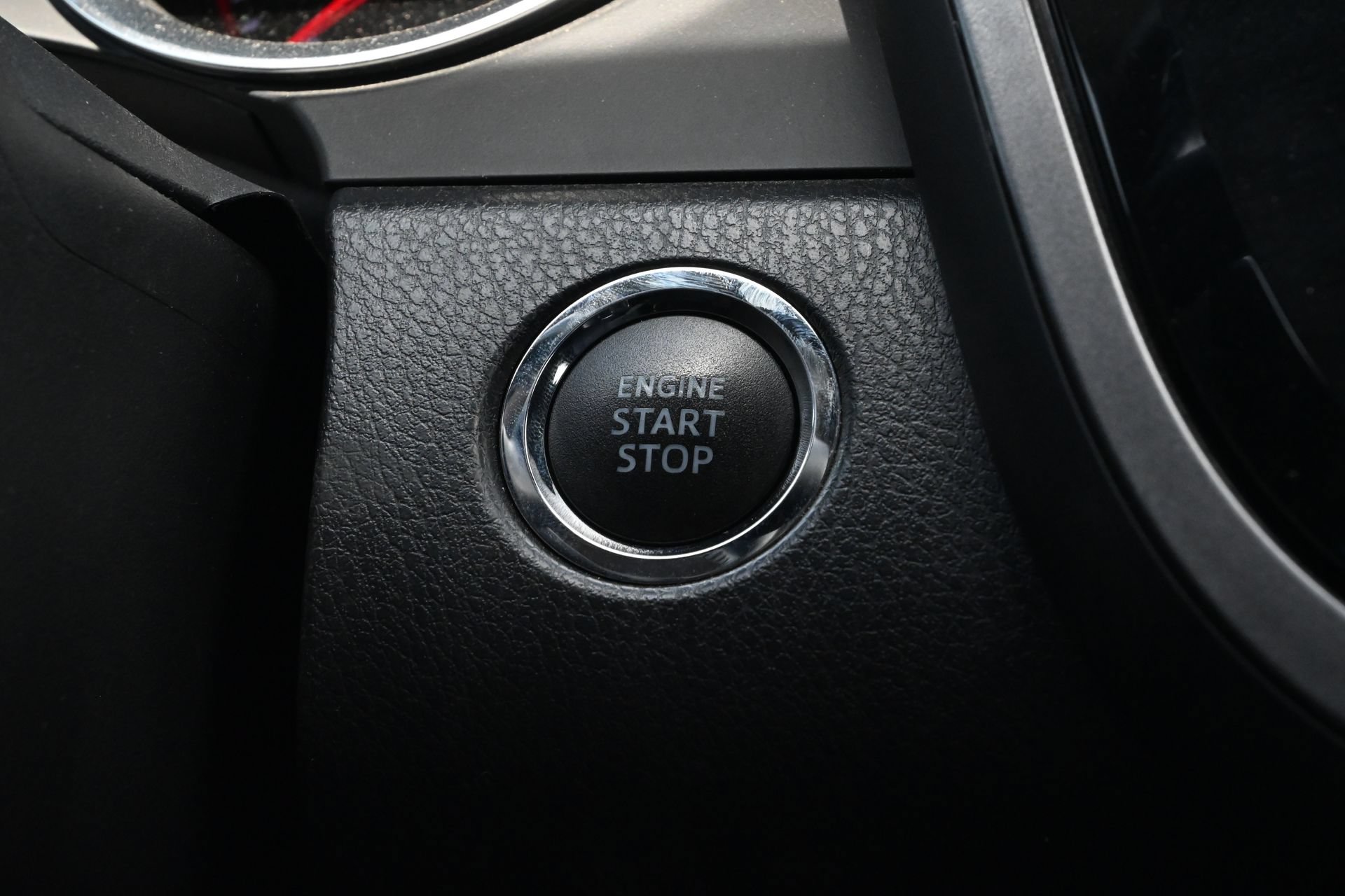 Used 2020 Toyota Camry XSE FWD image 16