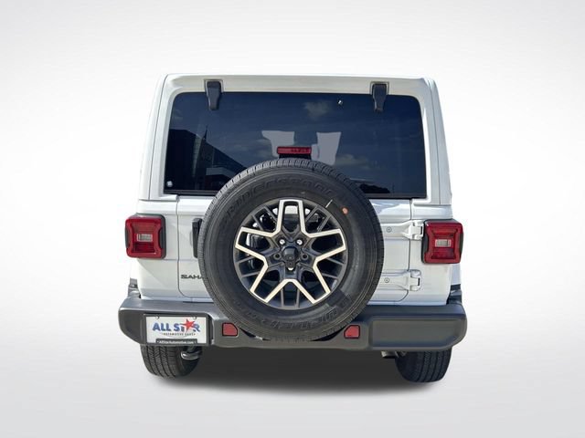 Certified 2025 Jeep Wrangler Unlimited Sahara AWD/4WD image 9