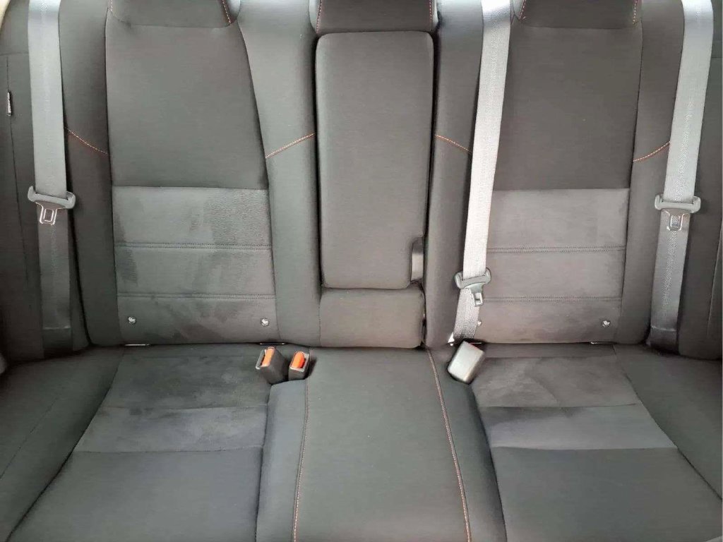 Certified 2025 Nissan Sentra SR FWD image 16