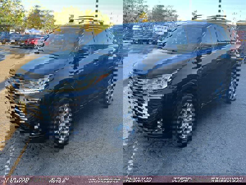 Used 2017 Toyota Highlander Limited image 5