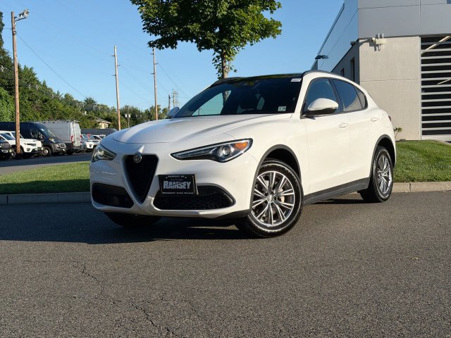 Used 2023 Alfa Romeo Stelvio Sprint