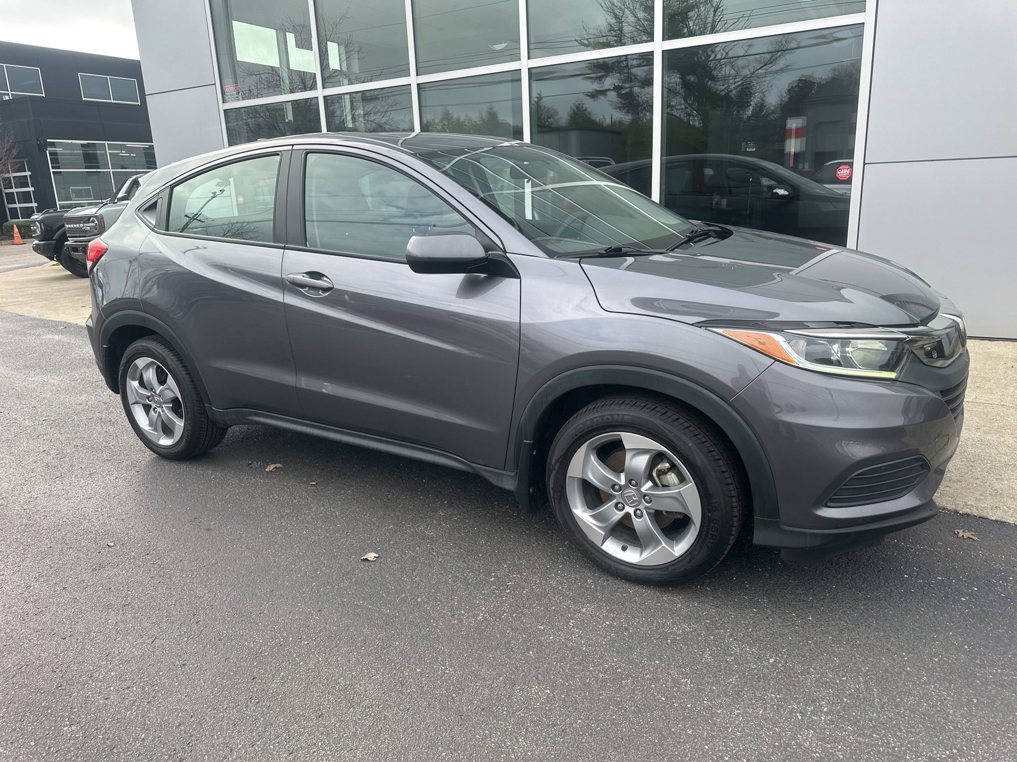 Used 2020 Honda HR-V LX image 1