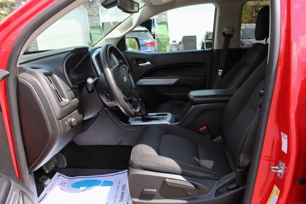 Used 2018 Chevrolet Colorado LT RWD image 25