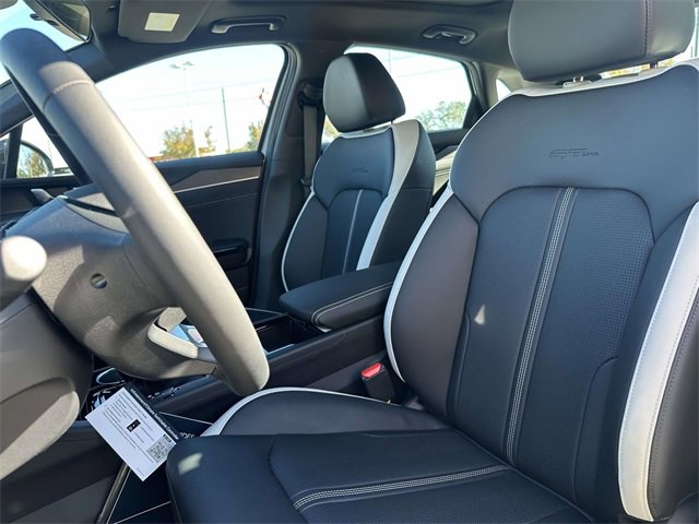 New 2026 Kia K5 GT-Line image 6