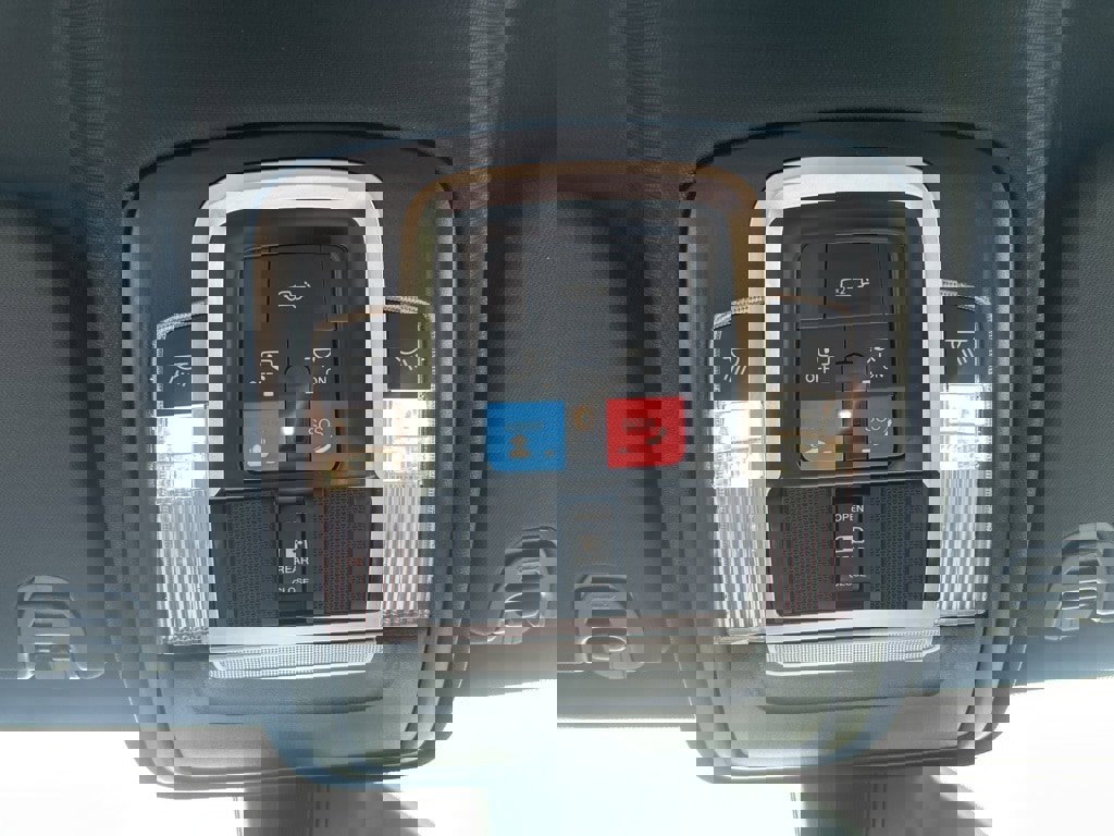 New 2025 RAM 1500 Laramie image 24