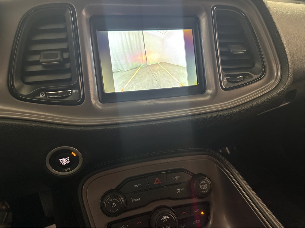 Used 2023 Dodge Challenger SXT RWD image 38