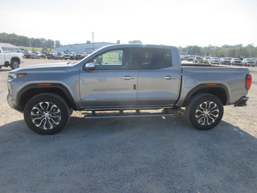 New 2026 GMC Canyon Denali AWD/4WD image 10
