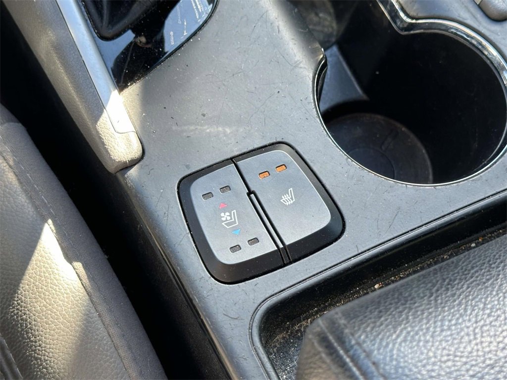 Used 2014 Hyundai Sonata Limited w/ Technology Package 05 image 31