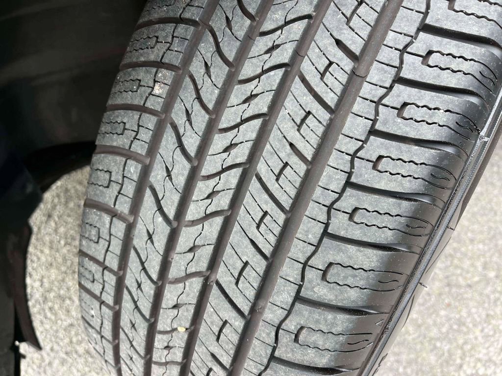 Used 2022 Kia Sorento S image 38