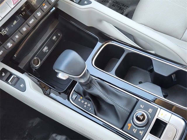 Certified 2025 Kia Telluride EX image 21