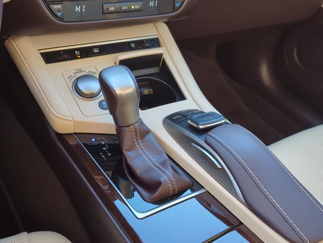 Used 2016 Lexus ES 350 image 19