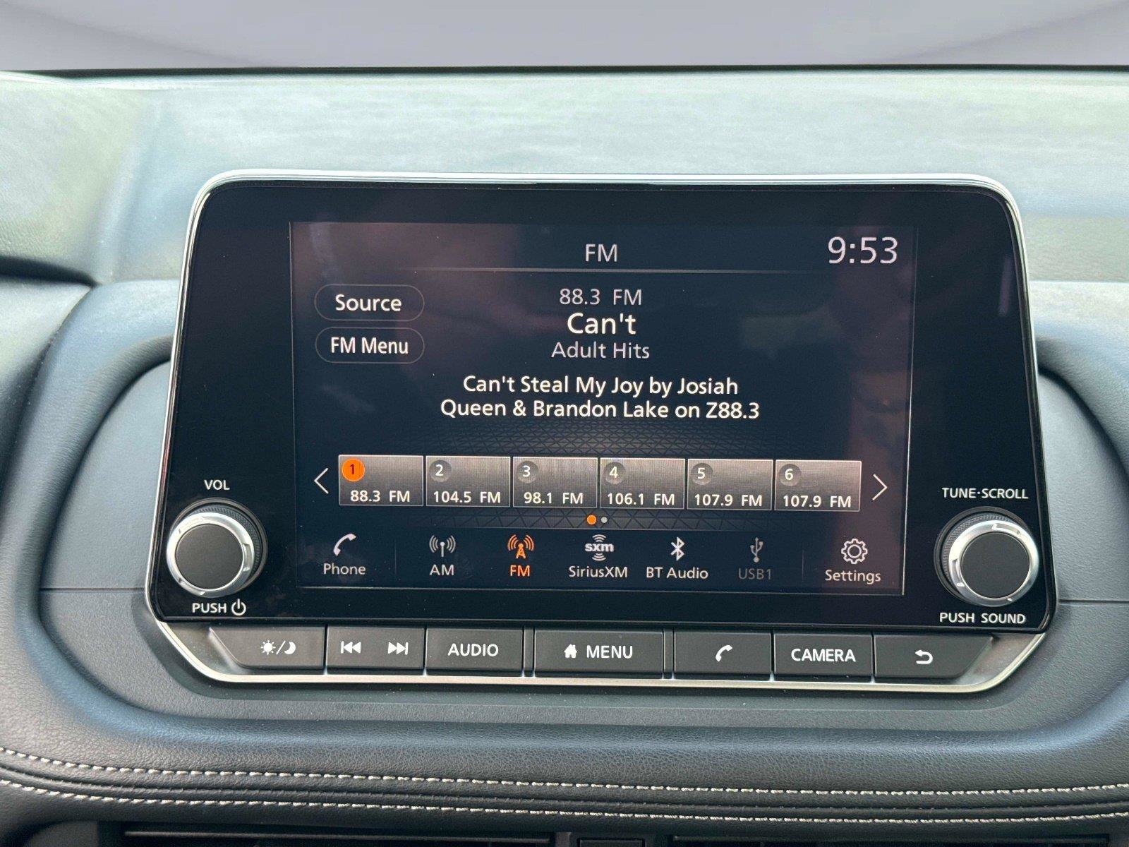 Used 2024 Nissan Rogue SV FWD image 24