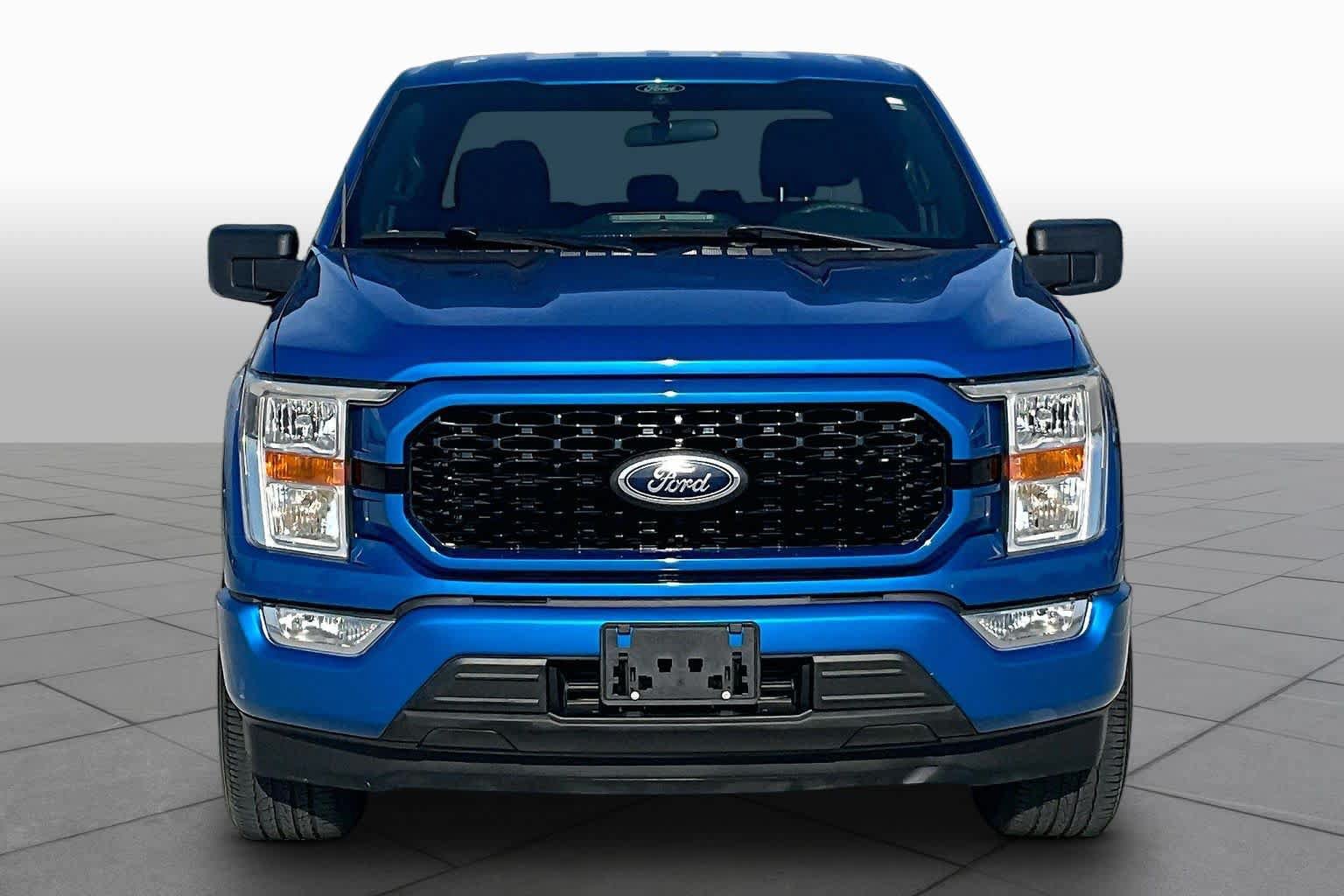 Used 2021 Ford F150 XL w/ STX Appearance Package RWD image 3