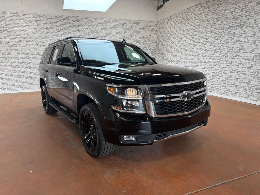 Used 2018 Chevrolet Tahoe LT w/ Luxury Package AWD/4WD image 1