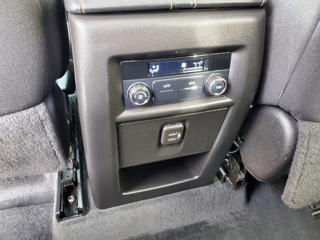 Used 2020 Chevrolet Traverse LT w/ LPO, Floor Liner Package image 27