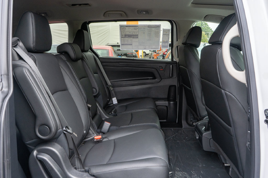 New 2026 Honda Odyssey EX-L image 14