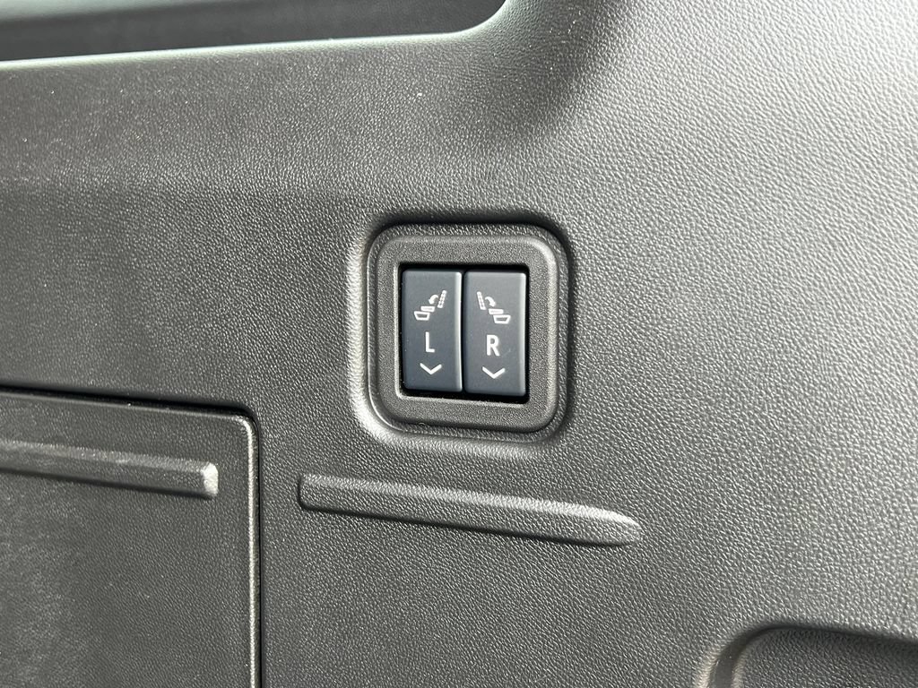 New 2025 GMC Hummer EV 2X AWD/4WD image 46