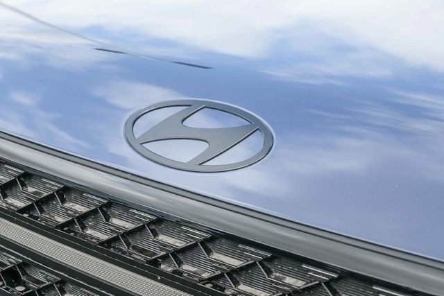 New 2026 Hyundai Santa Fe Calligraphy w/ Tow & Go Package AWD/4WD image 13