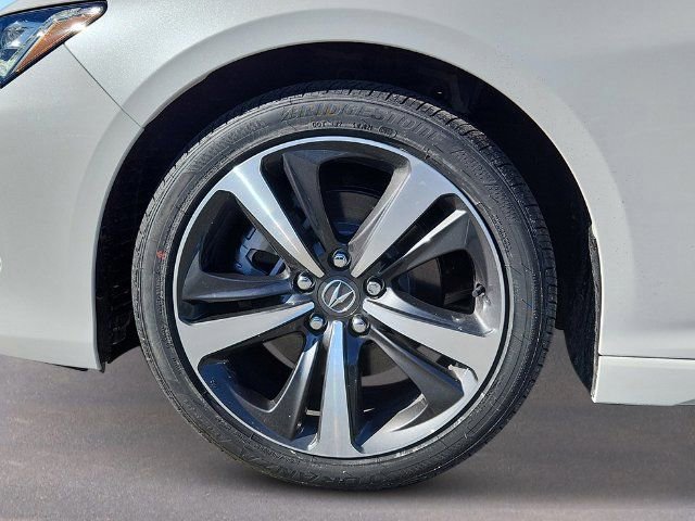 Used 2025 Acura TLX w/ Technology Package image 8